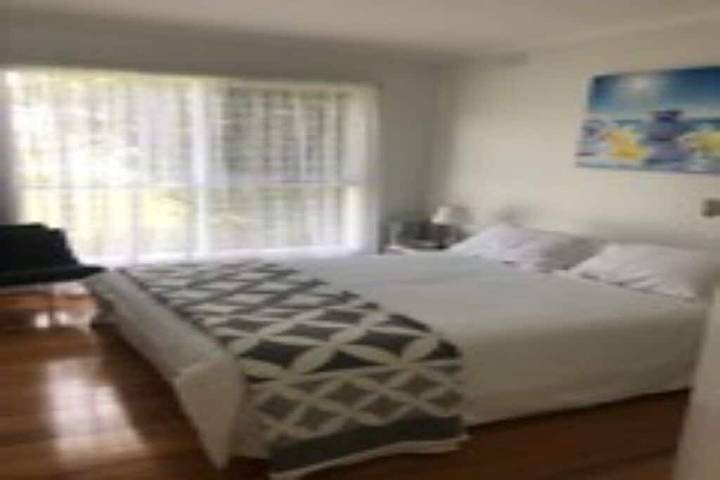 Holiday home for 9 people, with garden, with pets in Melbourne