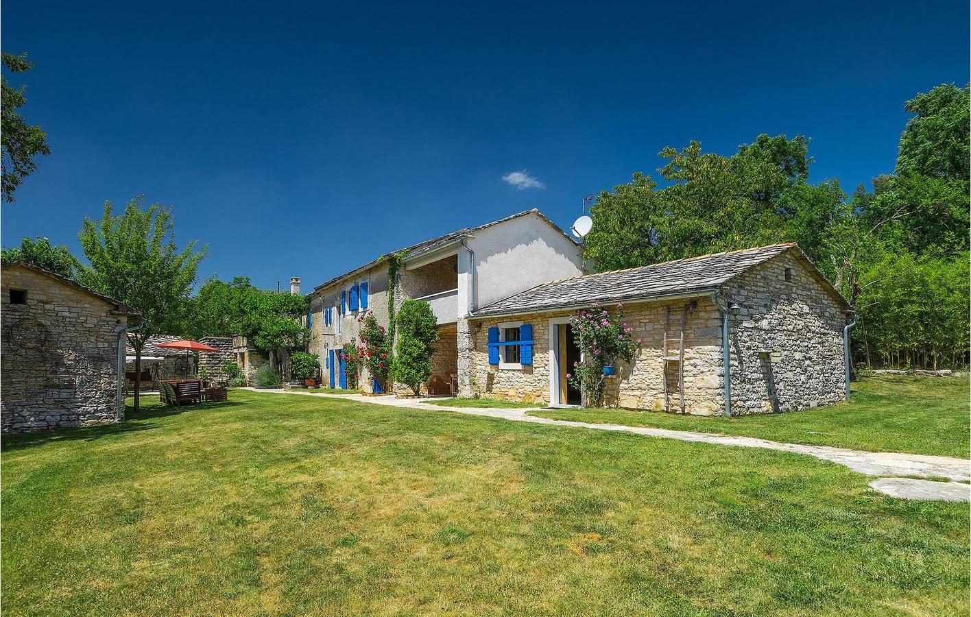 Ferienhaus für 8 Personen mit Pool in Pazin, Zentralistrien
