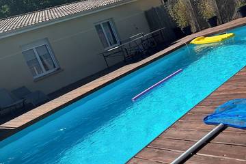 Location de vacances pour 6 personnes, avec terrasse à Saint-Jean-d'Illac