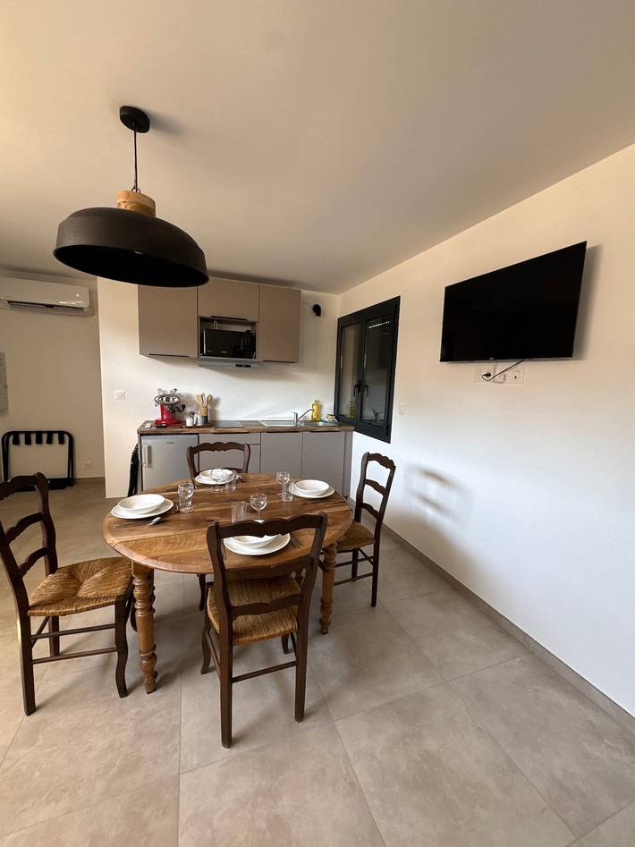 Ganze Wohnung, Apartment auf Bauernhof, nahe Meer mit Bergblick, Wlan und Klimaanlage in Antisanti, Corte und Umgebung