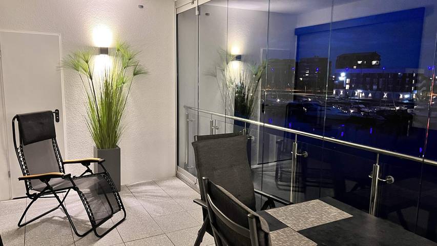 Ferienwohnung für 2 Personen, mit Balkon rund um die Havenwelten - 4
