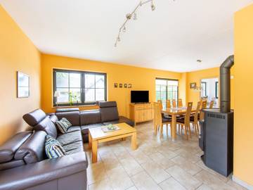 Ferienhaus für 20 Personen, mit Garten und Terrasse, mit Haustier am Rennsteig