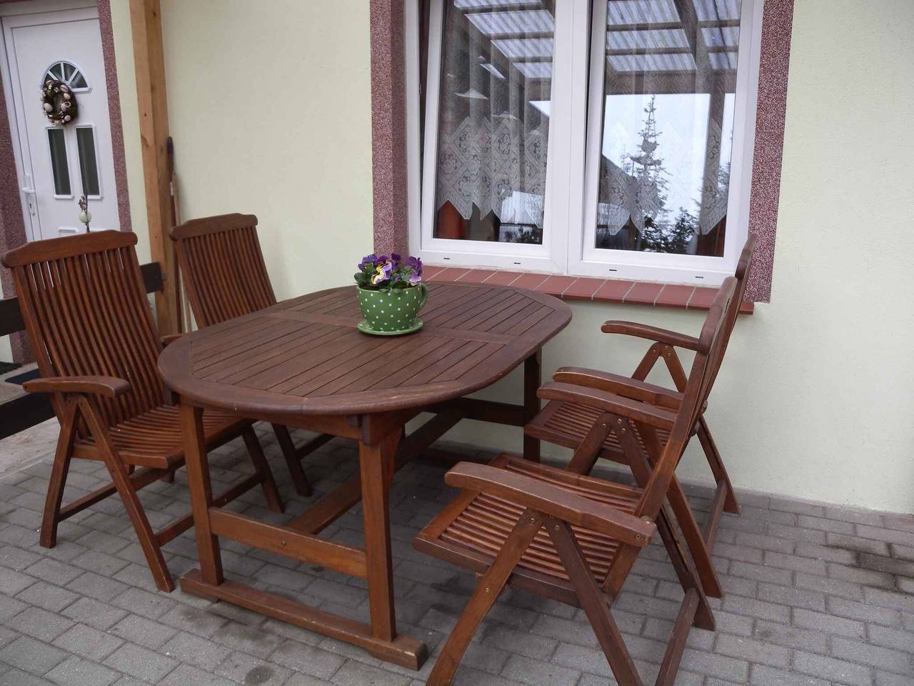 Cały apartament wypoczynkowy, Apartament wakacyjny z zadaszonym tarasem  in Kamminke, Uznam