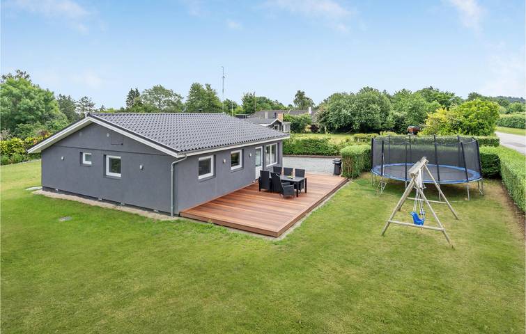 Ferienhaus für 6 Personen mit Terrasse in Kregme, Hovedstaden