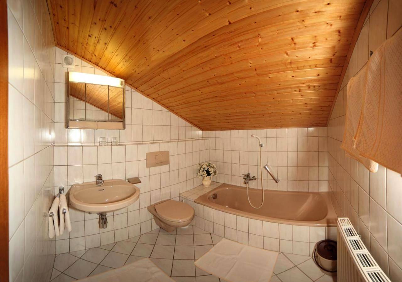 Double Room with Balcony in Fuschl am See, Bezirk Salzburg-Umgebung