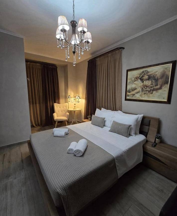 Location de vacances pour 8 personnes, avec piscine ainsi que vue et jardin, adapté aux familles dans Matala - 2