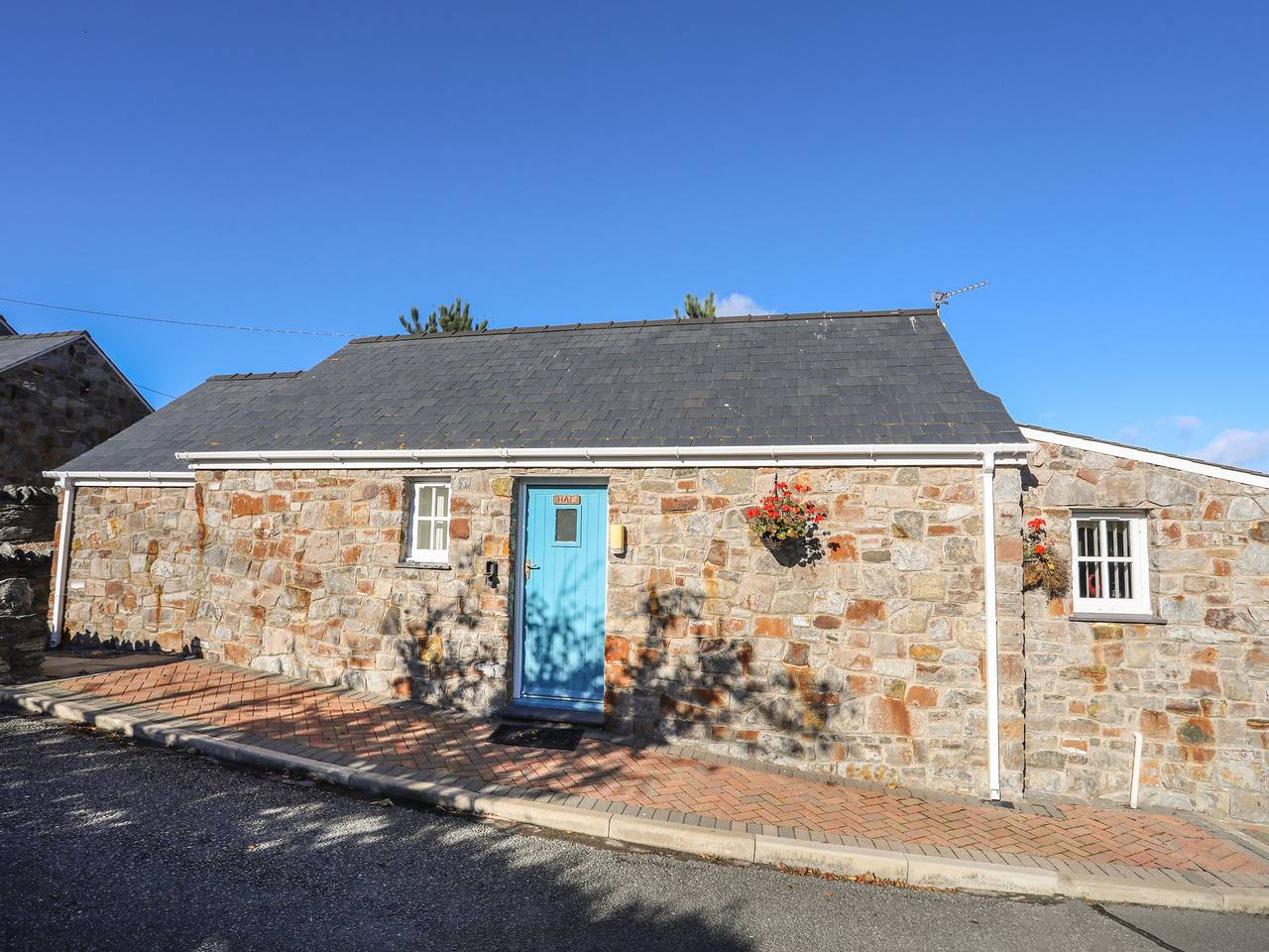 Tyn Towyn - Bwthyn Haf in Trearddur Bay, Isle of Anglesey
