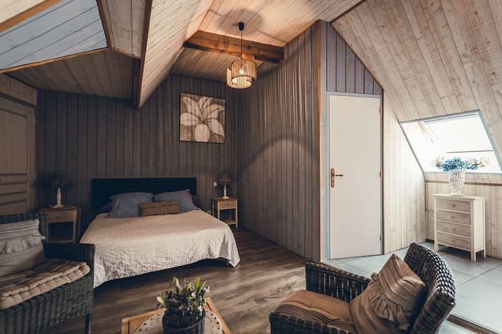 Chambre d’hôte pour 2 personnes, avec jardin en Cotes-d'Armor