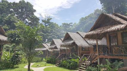 Maison d’hôte pour 2 personnes, avec jardin ainsi que vue et balcon dans Koh Chang