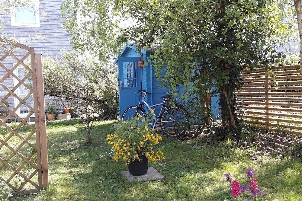 Holiday home, quiet, near the beach in Le Conquet, Brest region