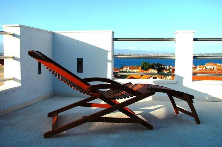 Ferienhaus für 6 Personen, mit Whirlpool und Garten