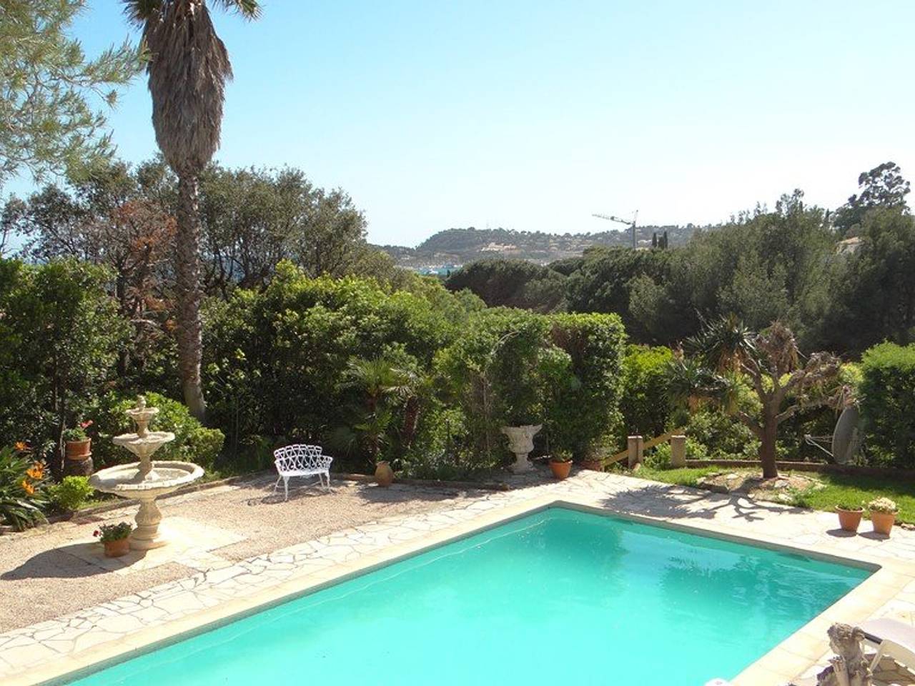Villa mit 4 Schlafzimmern, Pool und Terrassen in Cavalaire-sur-Mer, Parc national Port-Cros