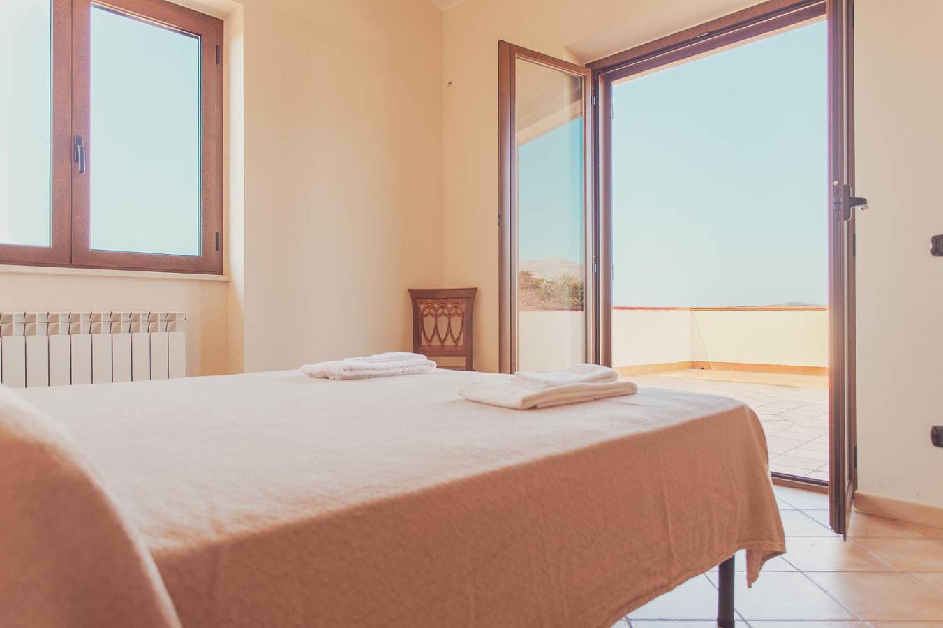 Villa with swimming pool in Italian countryside in Itri, Latina Provinz