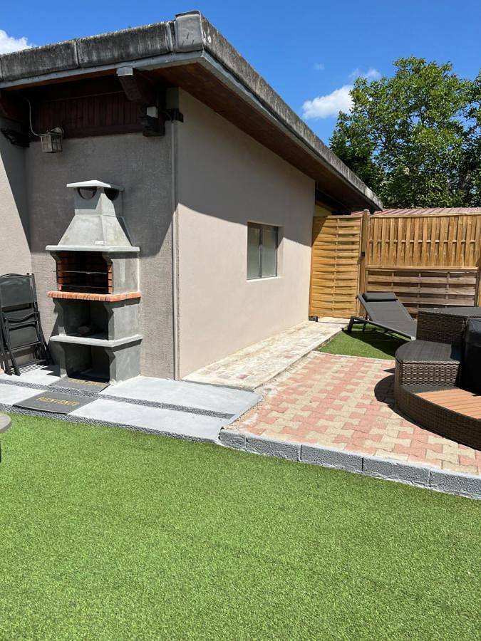 Location de vacances pour 4 personnes, avec terrasse et jacuzzi à Ostwald - 3