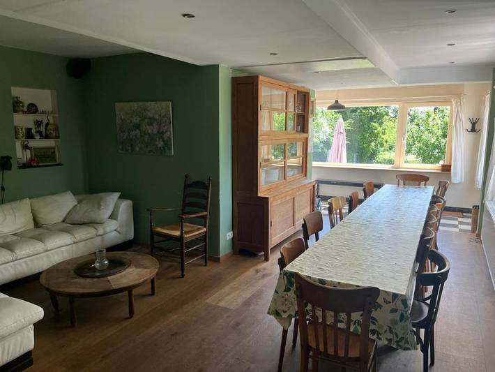 Maison de campagne pour 14 personnes, avec jardin ainsi que piscine et vue à Couvin - 2