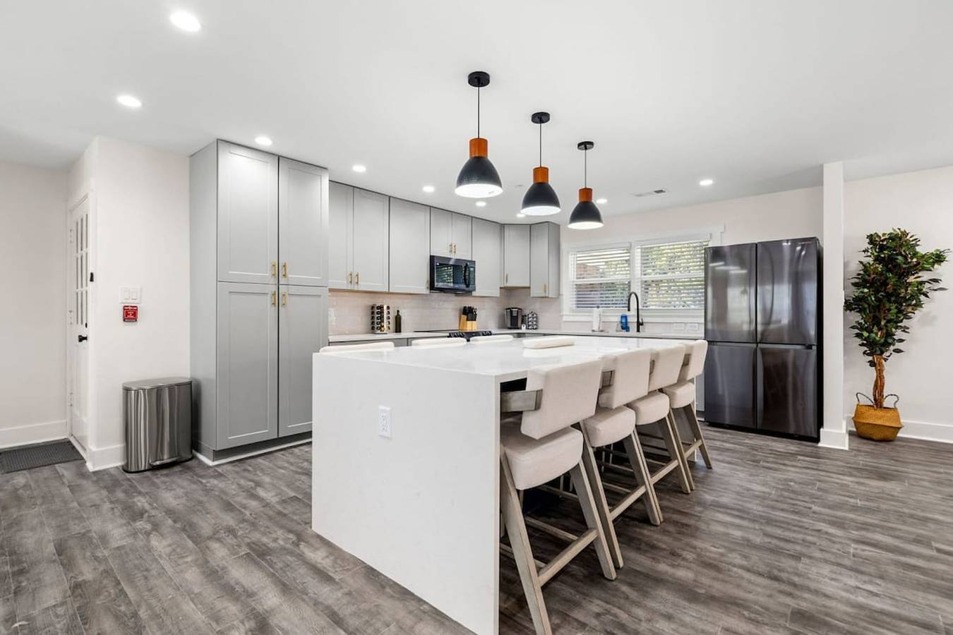 Vacation House for 16 Guests in Georgia, USA