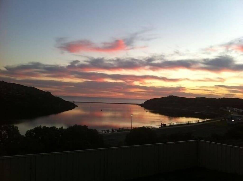 A'Moore the Treehouse ~ Haustiere willkommen - Bettwäsche und Kajaks inklusive. in Guilderton, Western Australia
