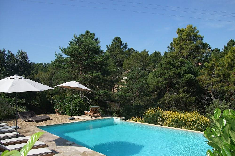 Appartement entier, Montauroux 30Mn De Cannes Appartement Climatise Terrasse Jardin Privatif Piscine in Montauroux, Côte méditerranéenne (France)