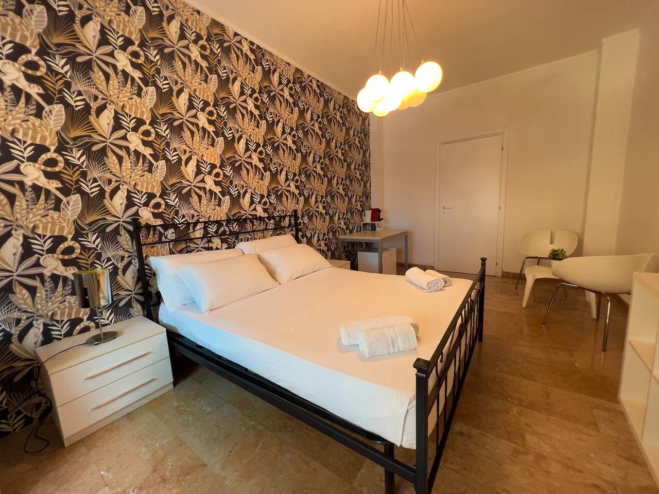 Guest House Seveso 40 - Stanza 4 in Milano, Provincia di Milano