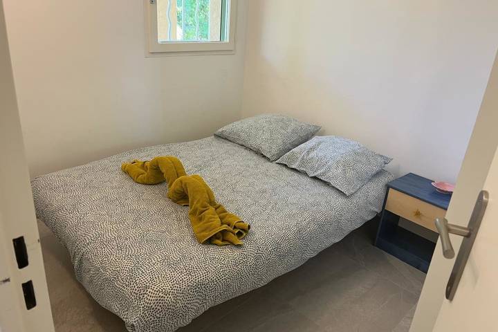 Gîte pour 4 personnes, avec terrasse, adapté aux familles dans Port Santa-Lucia - 3