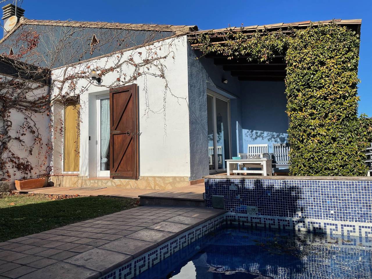 Family villa in L'Escala with private pool and barbecue in L'Escala, Upper Empordà