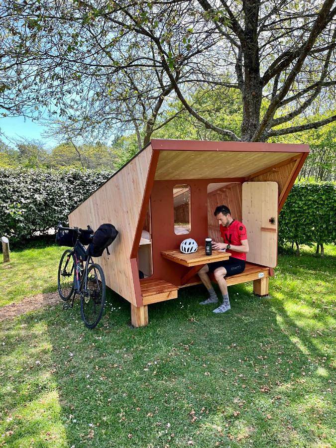 Camping pour 2 personnes, avec vue ainsi que terrasse et jardin en Ille-et-Vilaine - 3