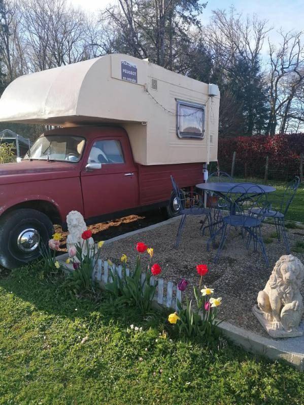 Camping pour 3 personnes, avec terrasse et jardin dans Haute-Vienne
