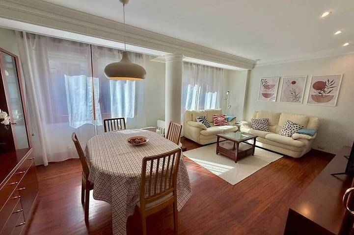 Ferienwohnung für 6 Personen, mit Balkon - 1