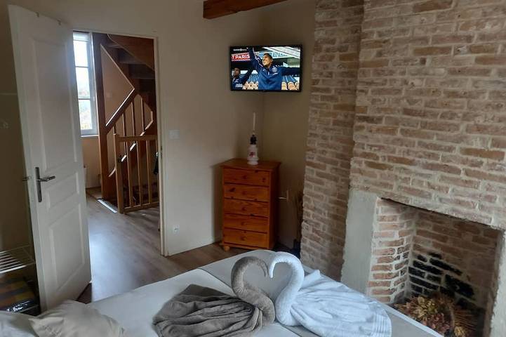 Location de vacances pour 4 personnes, avec jardin et terrasse à La Rivière-Saint-Sauveur - 2