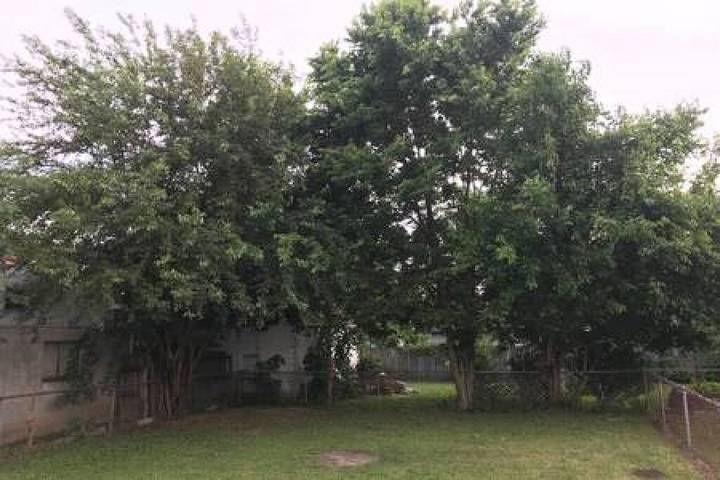 Vacation rental for 8 people, with balcony and yard, with pets in Louisville