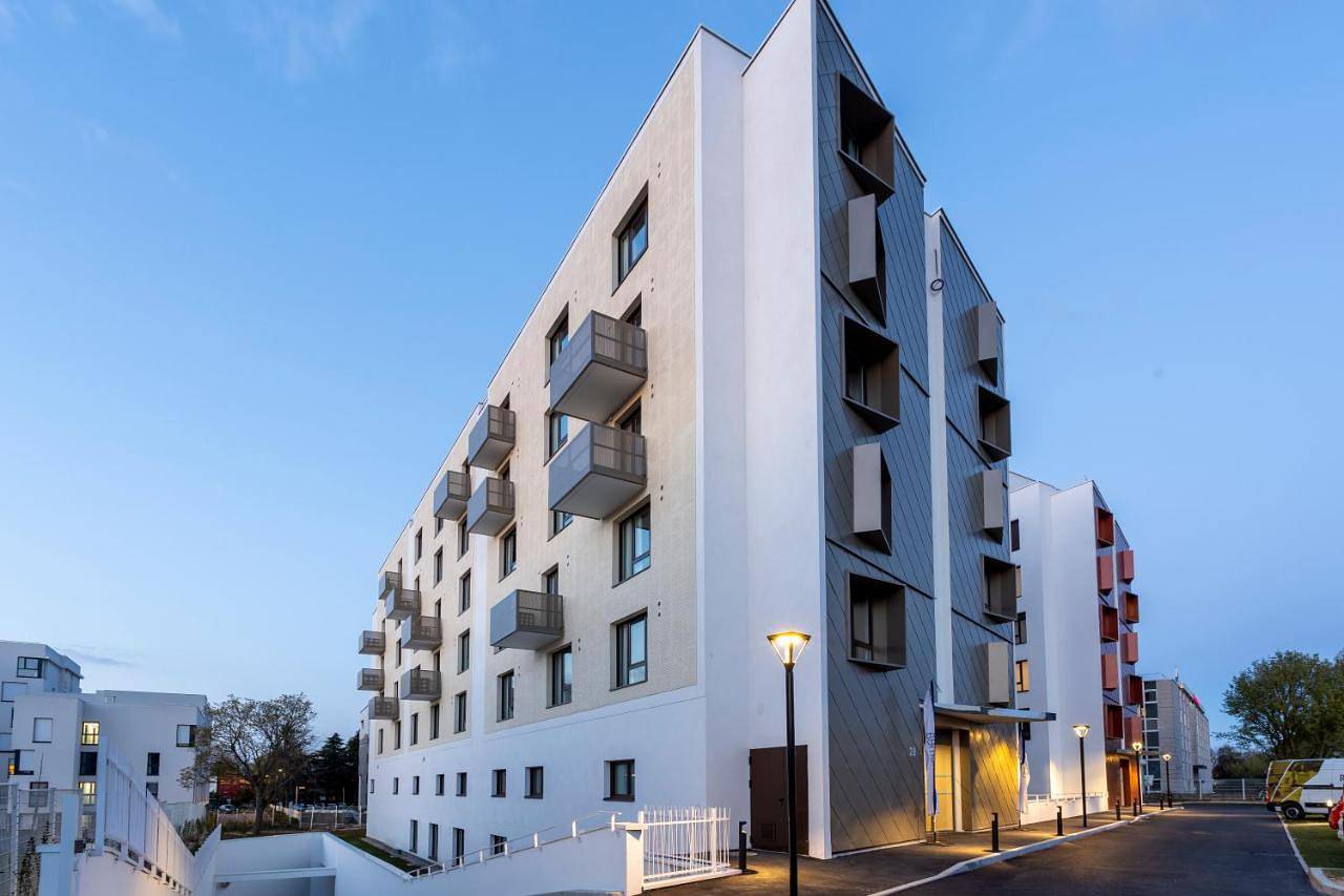 Nemea Appart Hotel Europe Velizy Villacoublay in Vélizy-Villacoublay, Yvelines