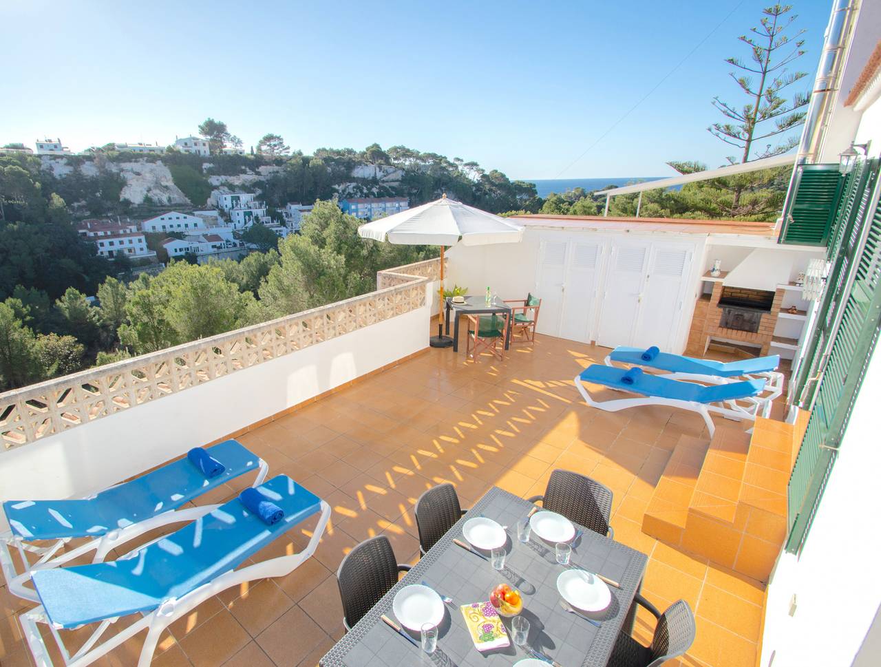 Geheel appartement, Vakantieappartement voor 6 personen met terras in Serpentona, Ciutadella