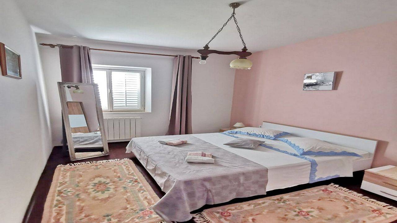 Apartamento vacacional entero, Ferienwohnung für 8 Personen (120 m²) in Smokvica in Blato, Korcula