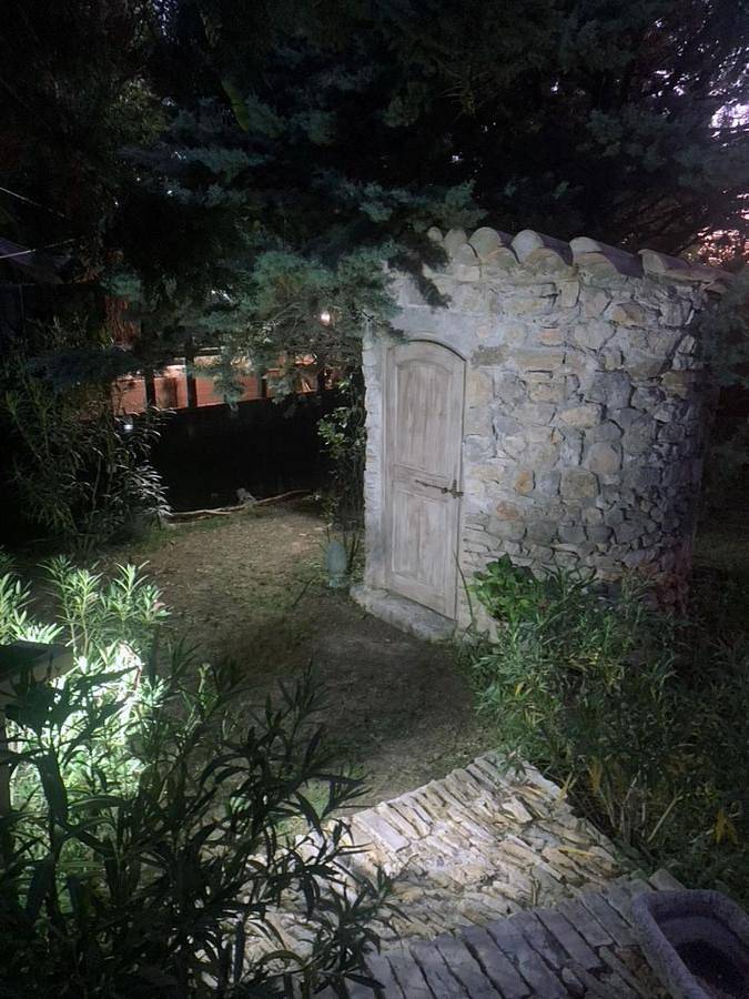 Gîte pour 2 personnes, avec jardin ainsi que vue et piscine à Saint-Julien - 3