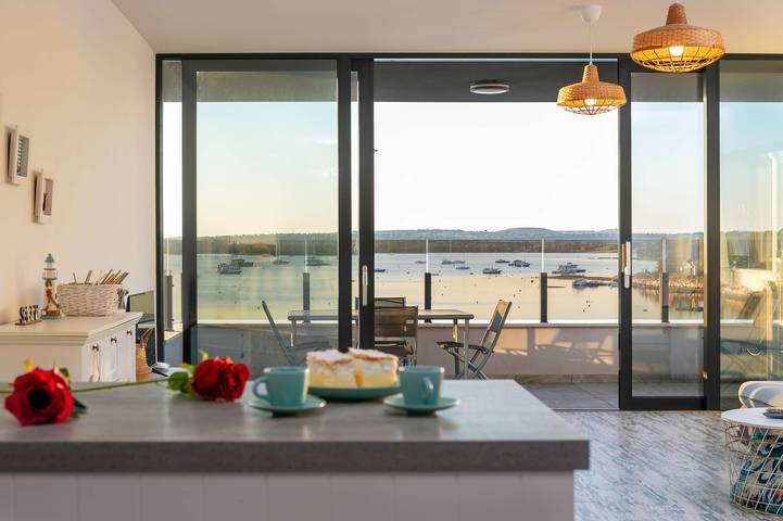 Ferienwohnung für 7 Personen, mit Meerblick und Garten sowie Pool - 1
