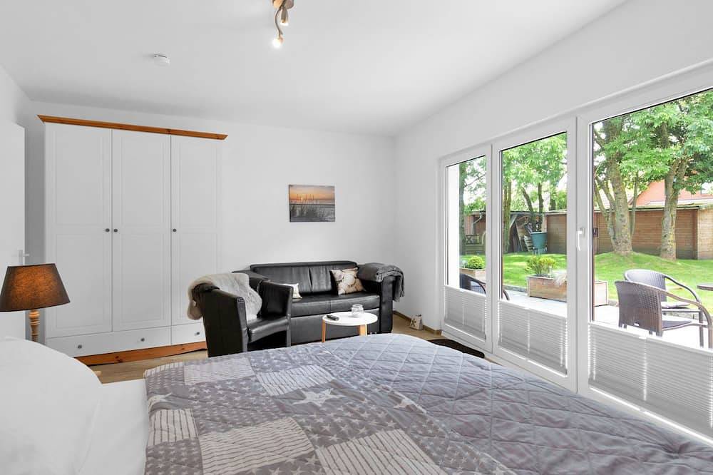 Ganze Wohnung, Strandläufer by Interhome in Warwerort, Dithmarschen