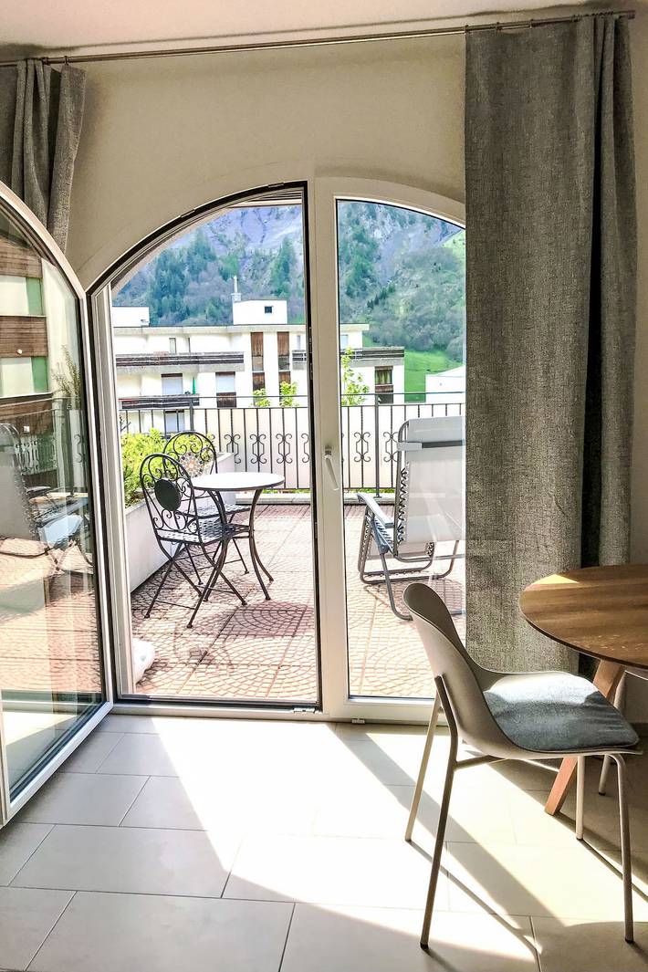 Gîte pour 2 personnes, avec terrasse ainsi que sauna et vue à Loèche-les-Bains - 3