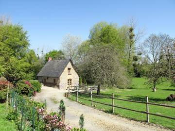 Gîte pour 4 personnes, avec jardin, animaux acceptés à Hudimesnil
