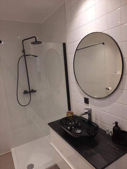 Appartement entier, One-Bedroom Apartment in Merchtem, Brabant flamand