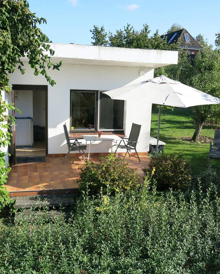 Bungalow für 2 Personen, mit Garten und Seeblick in Mecklenburg-Vorpommern