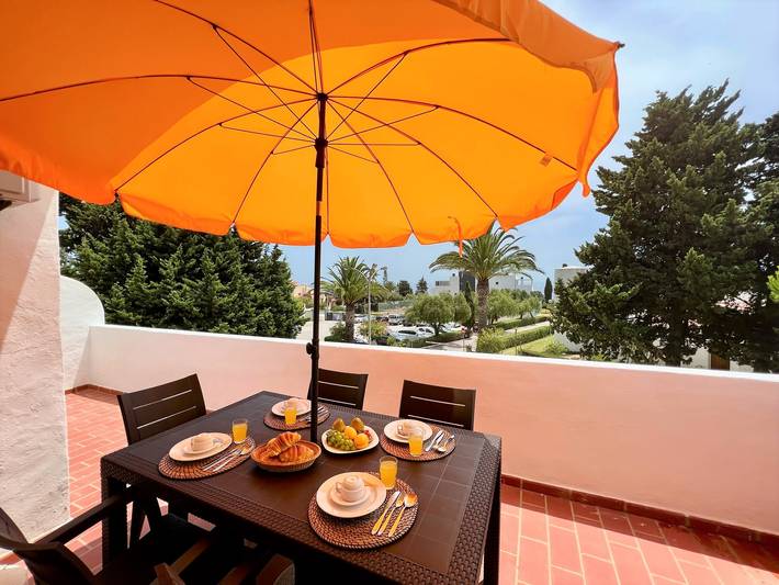 Gîte pour 4 personnes, avec Terrasse et Jardin à Porches