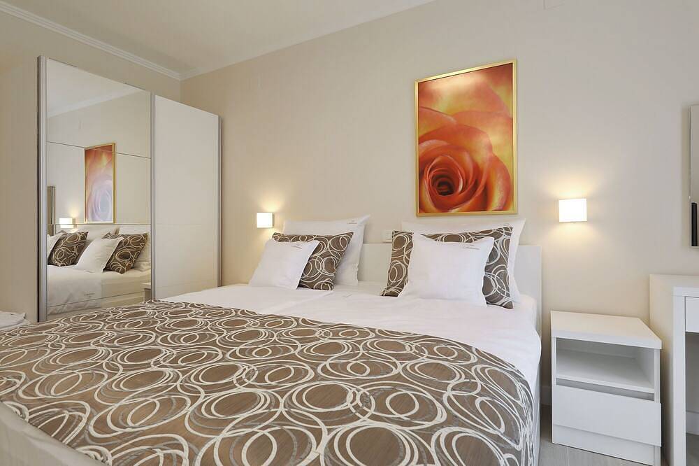 Villa Adrian - Sikovo in Općina Sveti Filip i Jakov, Zadar