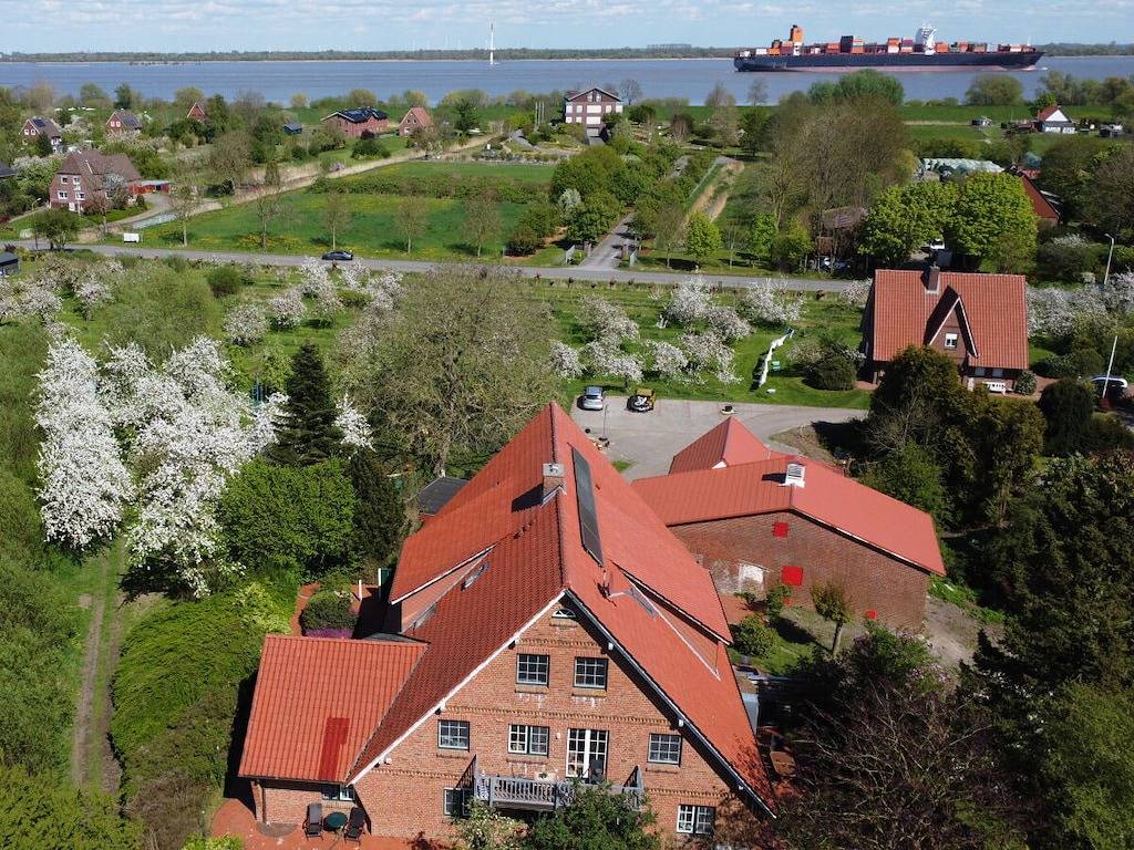 Ferienwohnung mit 3 Schlafzimmer in Krautsand, Drochtersen