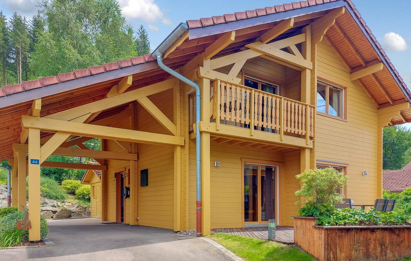 Appartement confortable avec piscine, jardin et bain à remous - près de Rupt-sur-Moselle in Rupt-sur-Moselle, Région d'Épinal