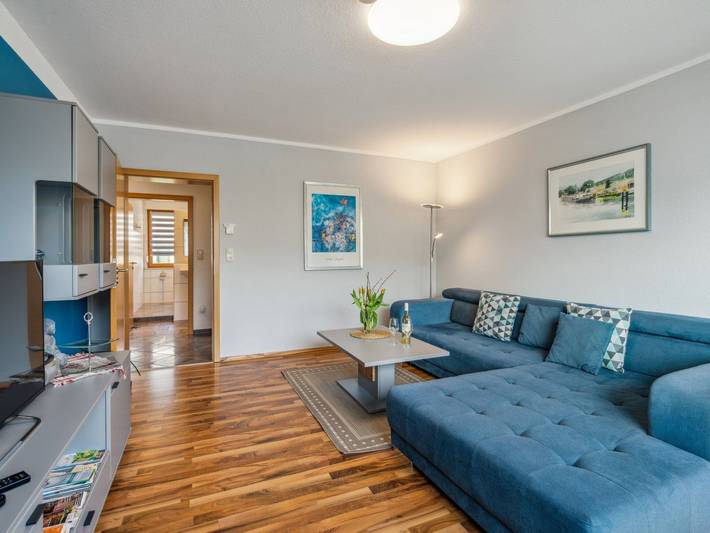 Ferienwohnung für 4 Personen, mit Balkon und Garten sowie Ausblick in Schweich an der Römischen Weinstraße - 2