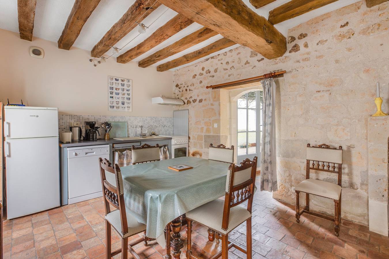 Ferienhaus 'Gîte De Varrains' mit privater Terrasse, Gemeinschaftsgarten und Wlan in Varrains, Loire-Tal