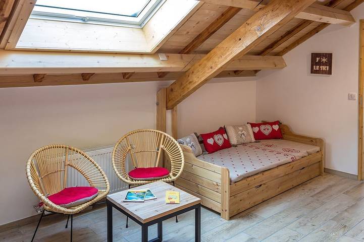 Gîte pour 9 personnes, avec terrasse à Saint-Jean-Saint-Nicolas - 3