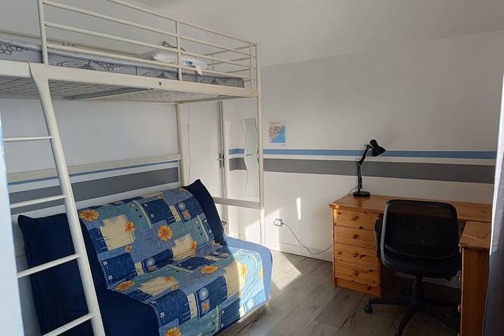 Location de vacances pour 11 personnes, avec Terrasse et Jardin dans Plage Saint Marc - 4