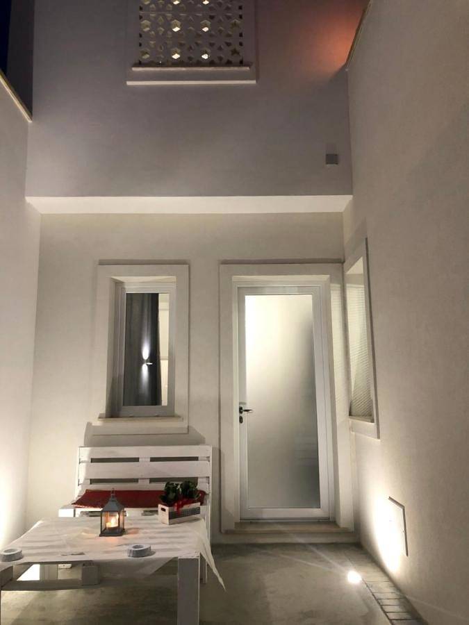 Location de vacances pour 6 personnes, avec vue et balcon, adapté aux familles à Copertino - 4
