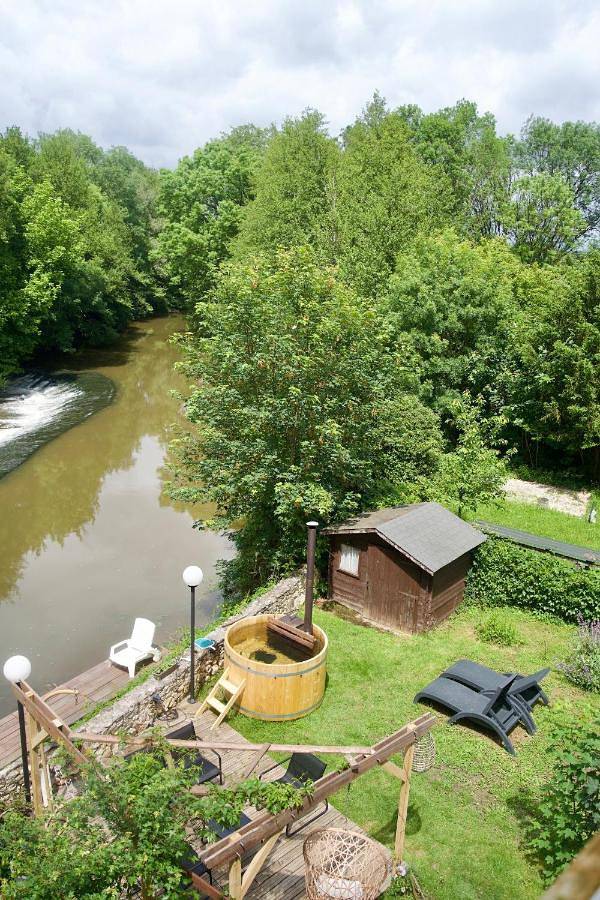 Location de vacances pour 6 personnes, avec vue ainsi que jardin et terrasse, animaux acceptés à Tendu - 2